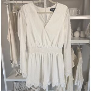 Lulus women's size medium white romper swiss dot & lace, feminine soft girl 2857